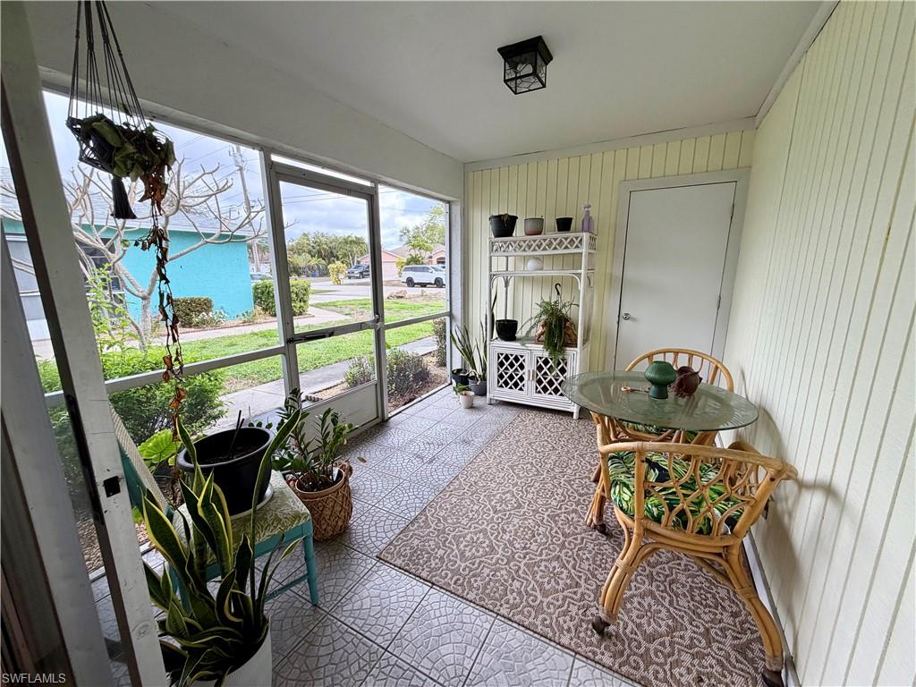 CAPE CORAL - Residential Lease