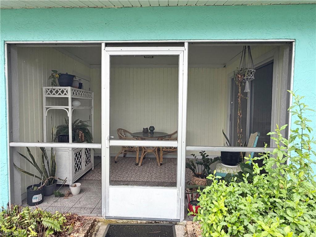 CAPE CORAL - Residential Lease