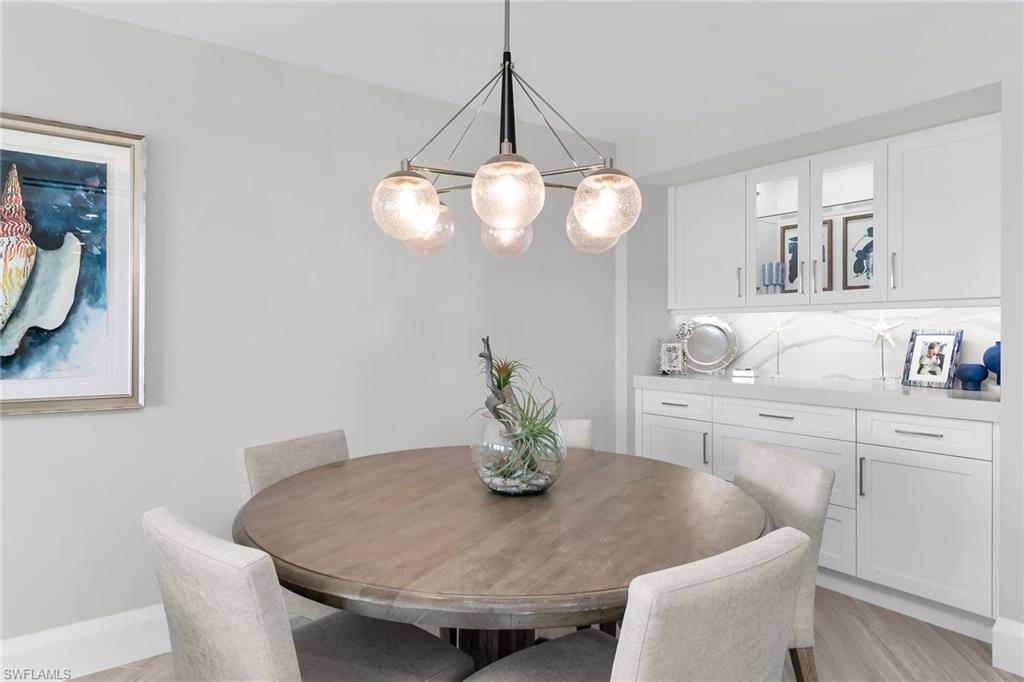 SOUTH SEAS - Residential