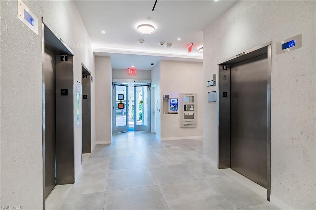 SOUTH SEAS - Residential