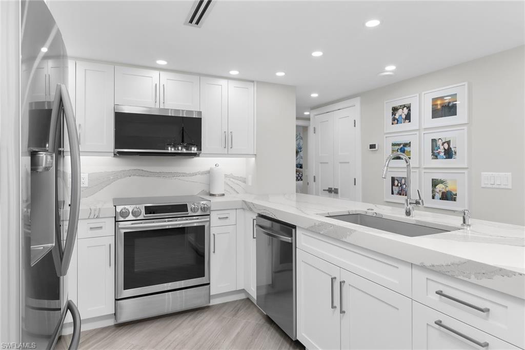 SOUTH SEAS - Residential