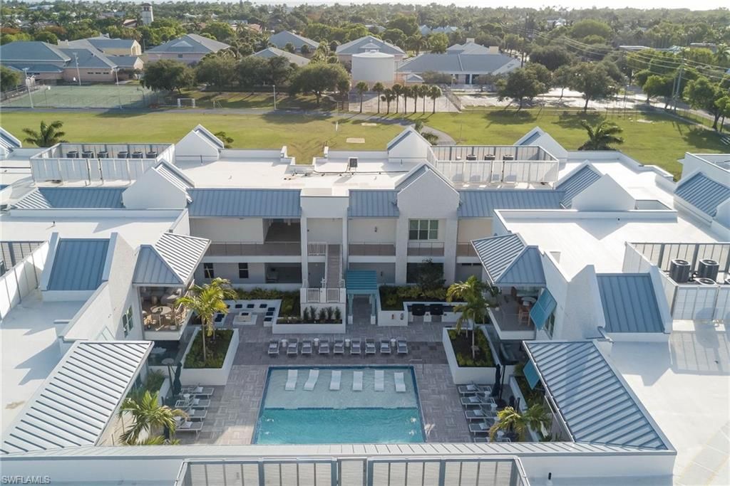 Photo of 201 8th ST S #208, NAPLES, FL 34102 (MLS # 225056174)