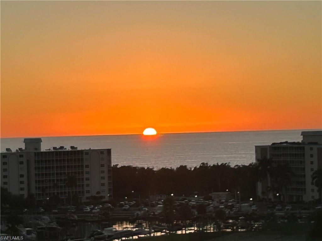 CAYMAN - Residential