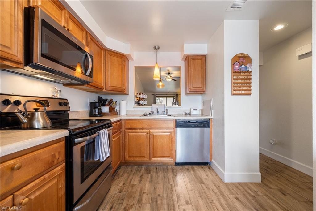 CYPRESS LAKE ESTATES - Residential