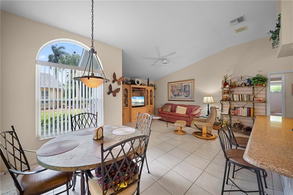 FOUNTAIN LAKES - Residential