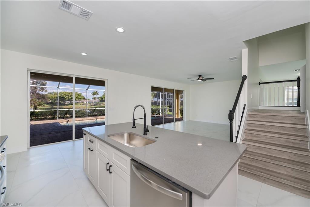 SANDOVAL - Residential