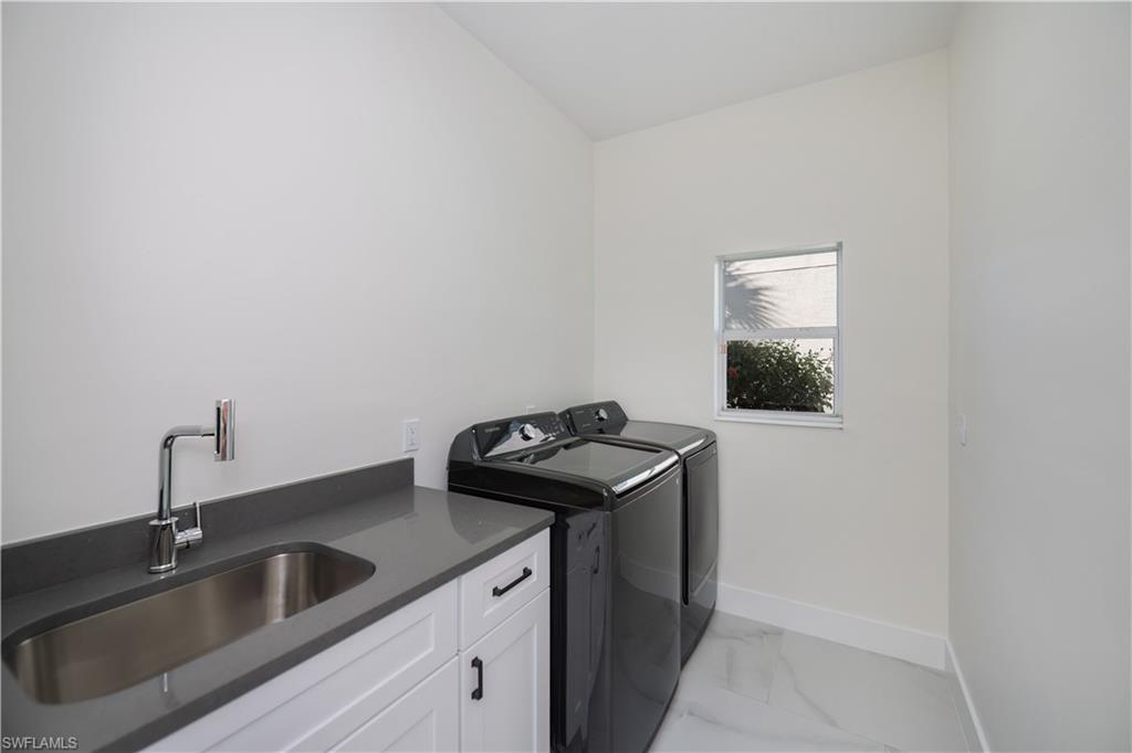 SANDOVAL - Residential