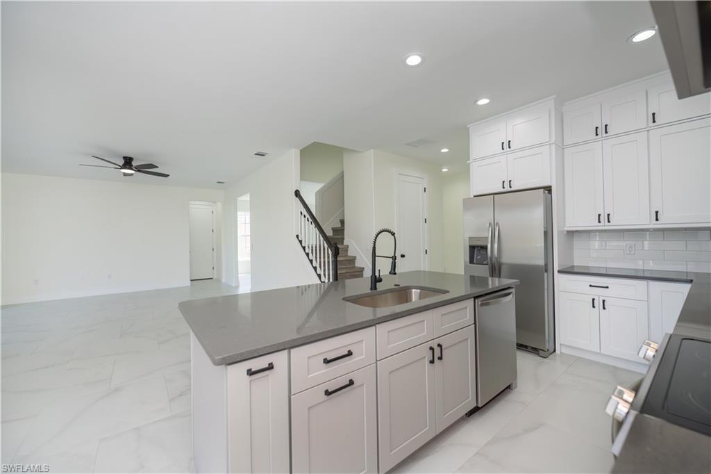 SANDOVAL - Residential