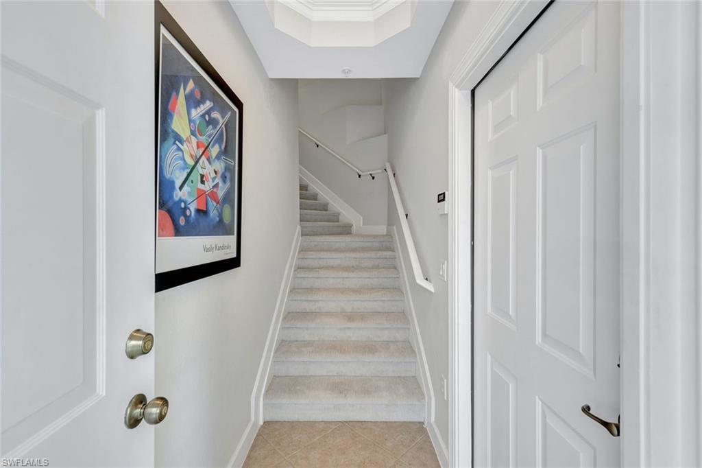 SILVERSTONE - Residential