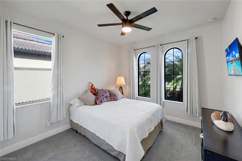 BONITA LAKES - Residential