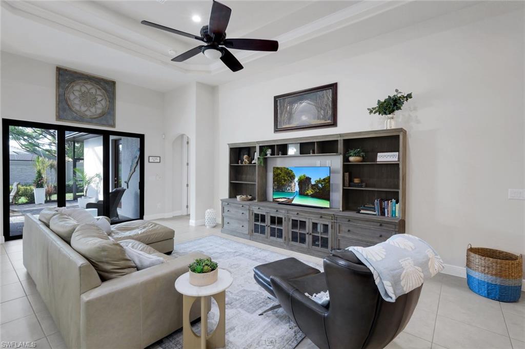 BONITA LAKES - Residential