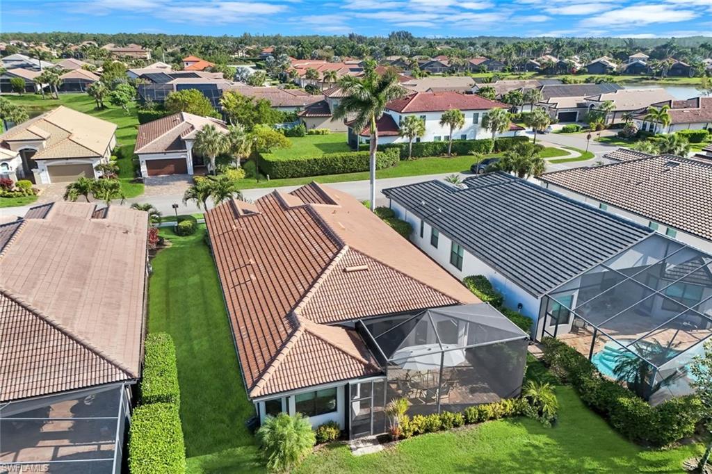 BONITA LAKES - Residential