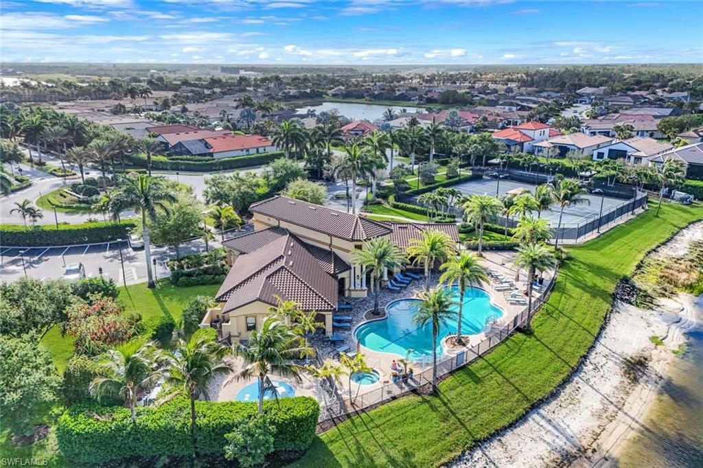 BONITA LAKES - Residential