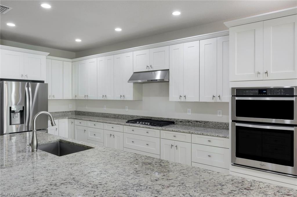 BONITA LAKES - Residential