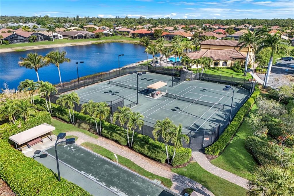 BONITA LAKES - Residential