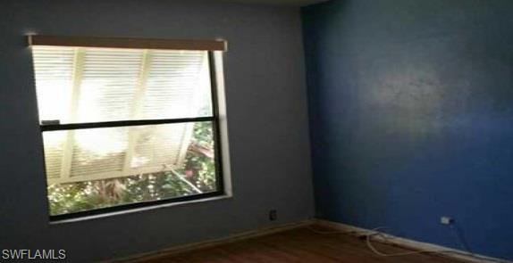 VILLAS FOUR - Residential