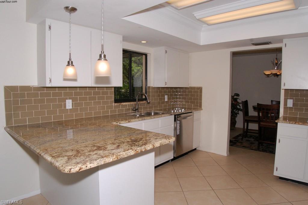 RIVER OAK PARK - Residential