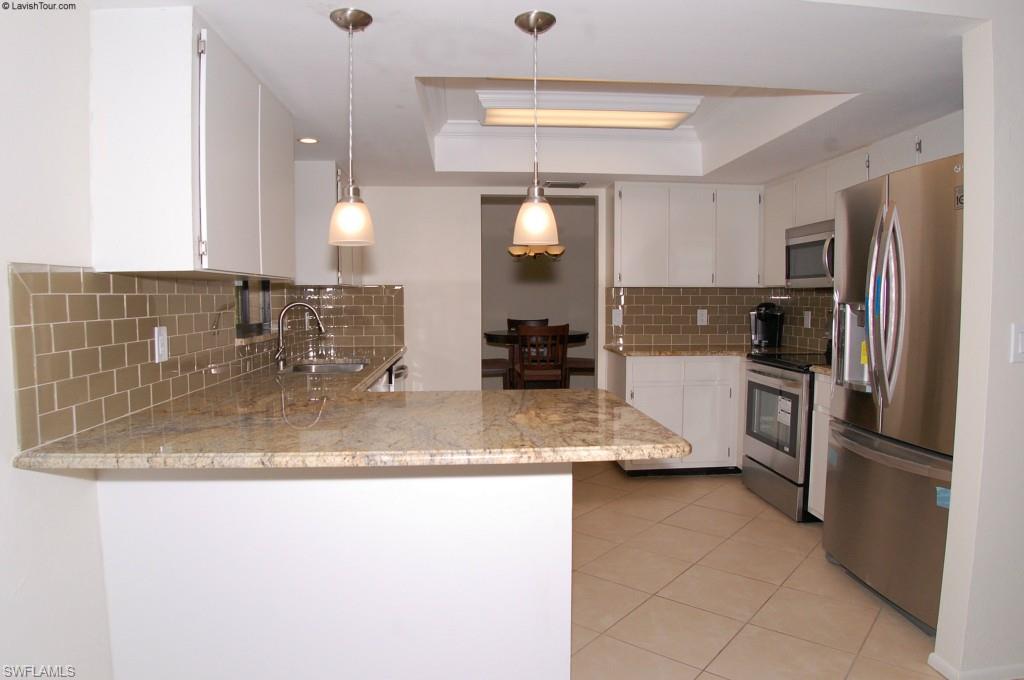 RIVER OAK PARK - Residential