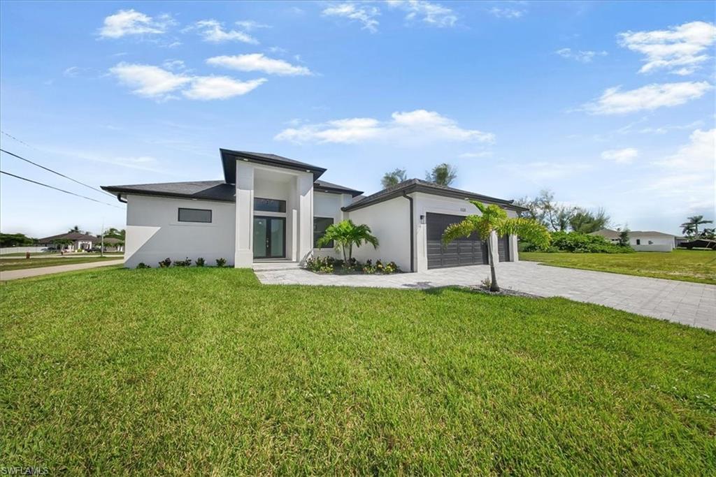 CAPE CORAL - Residential Lease
