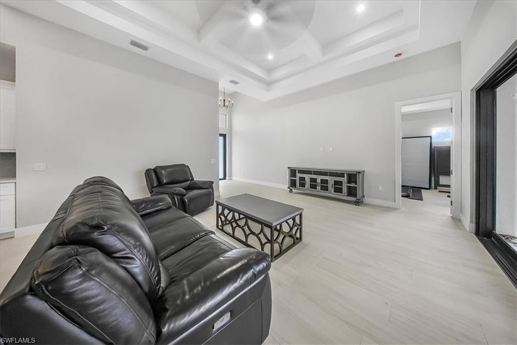 CAPE CORAL - Residential Lease