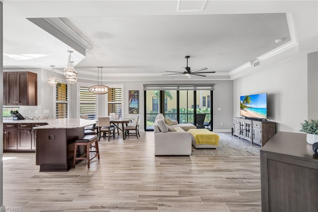 PRENTISS POINTE - Residential