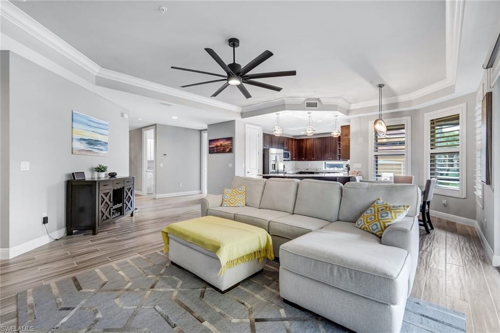 PRENTISS POINTE - Residential