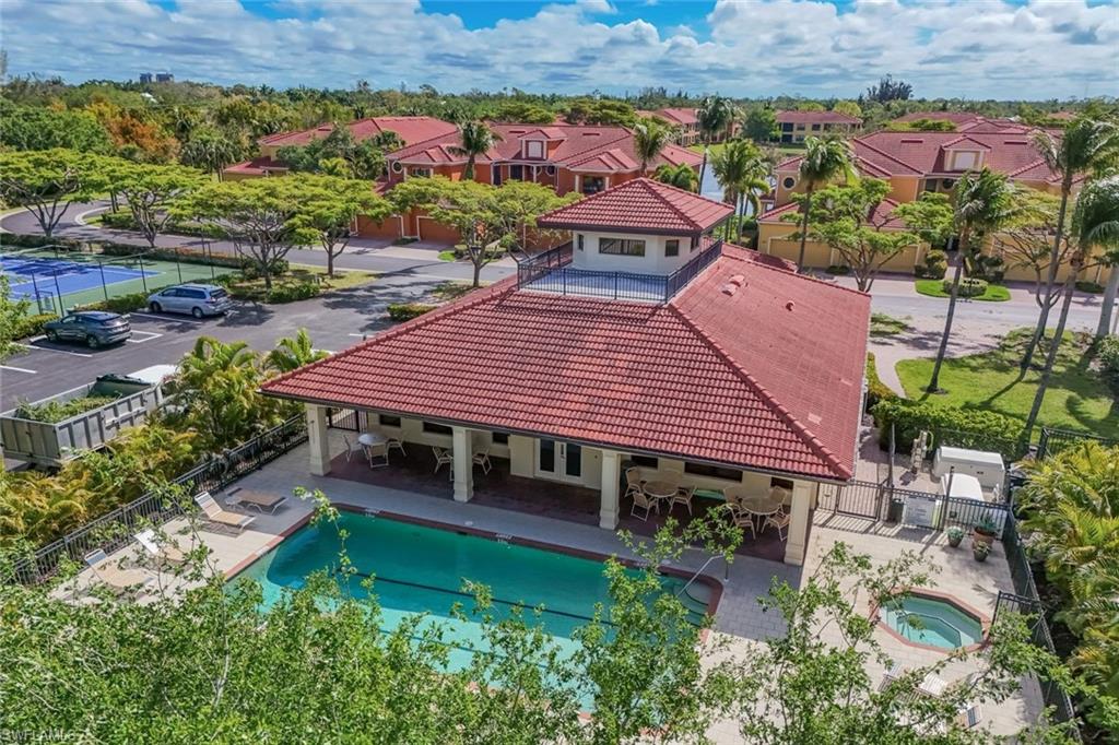 PRENTISS POINTE - Residential