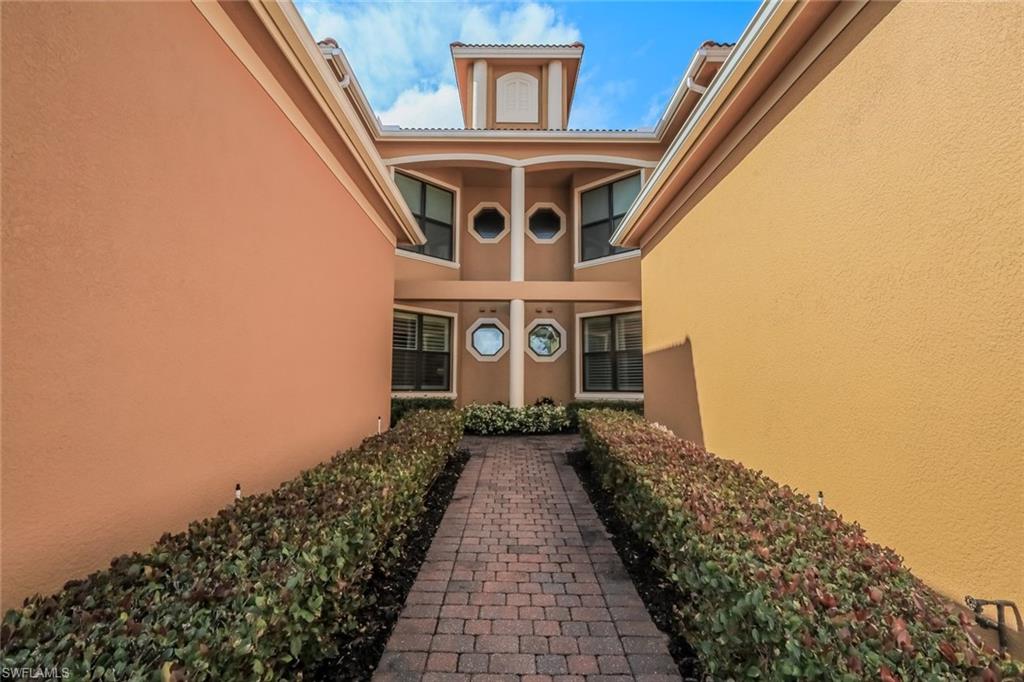 PRENTISS POINTE - Residential