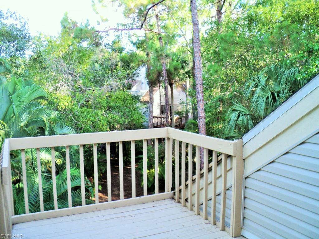 LAUREL OAKS - Residential