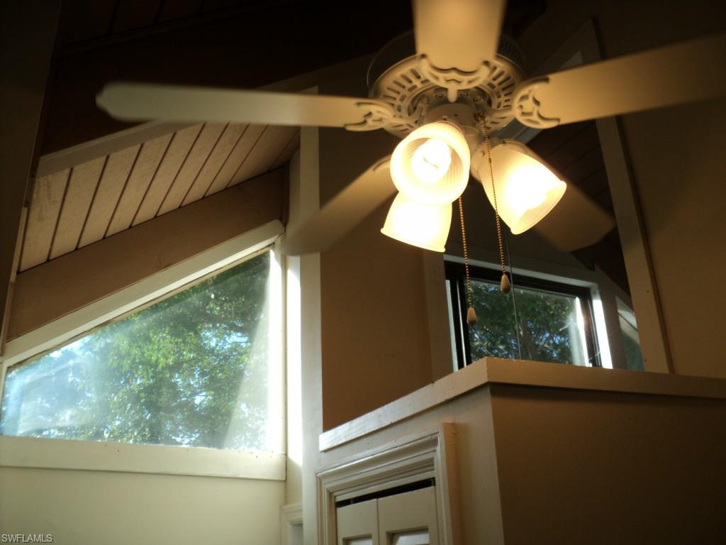 LAUREL OAKS - Residential