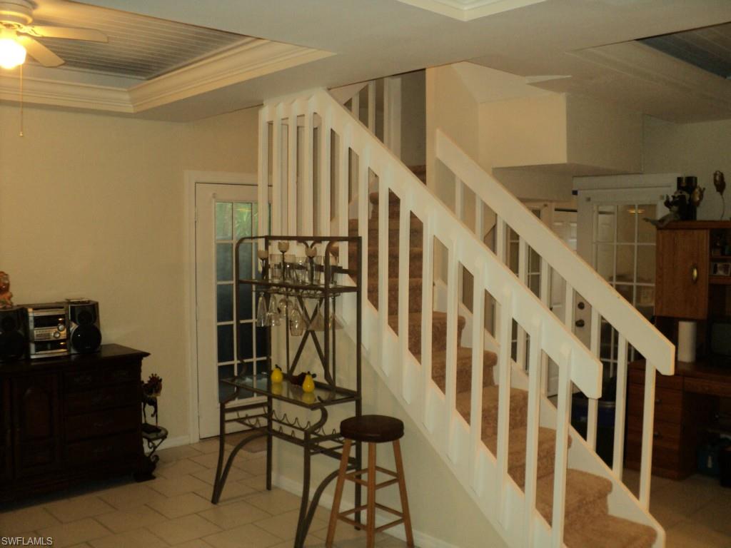 LAUREL OAKS - Residential