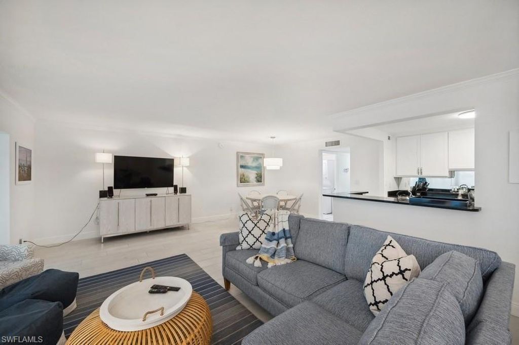 Photo of 222 Harbour DR #312, NAPLES, FL 34103 (MLS # 225075428)