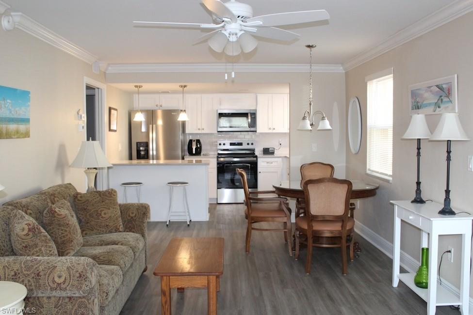 DAVIS WOODS CONDOMINIUM - Residential Lease