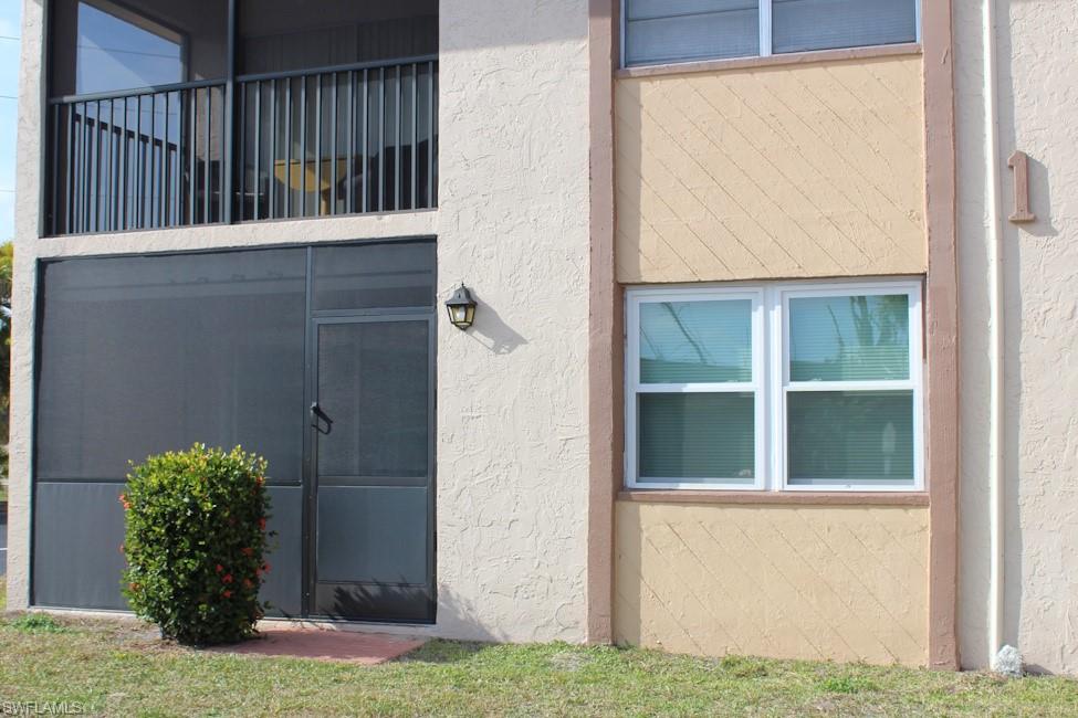 DAVIS WOODS CONDOMINIUM - Residential Lease