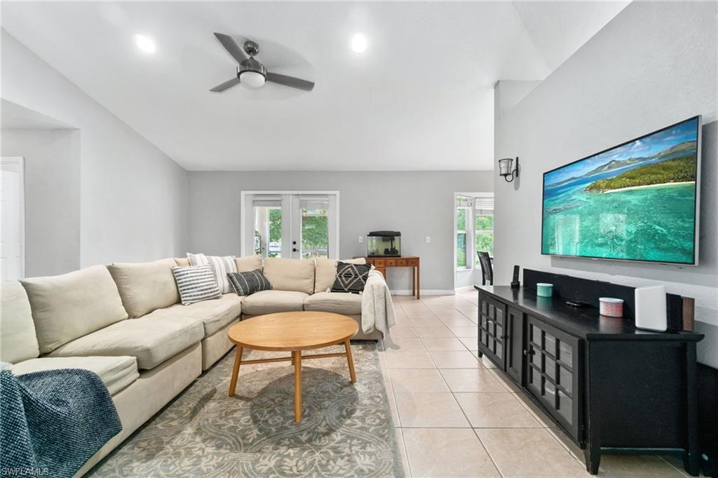 GOLDEN GATE ESTATES - Residential