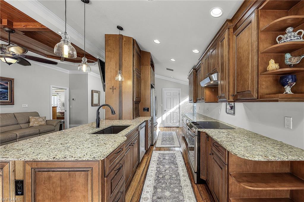 SANDOVAL - Residential