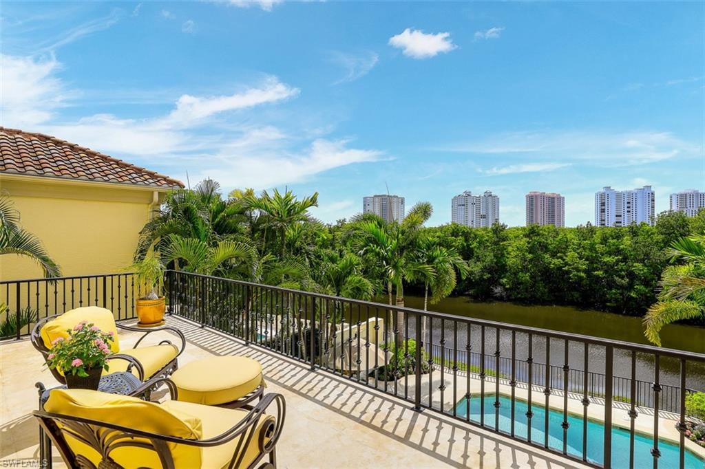 VIZCAYA AT BAY COLONY - Residential