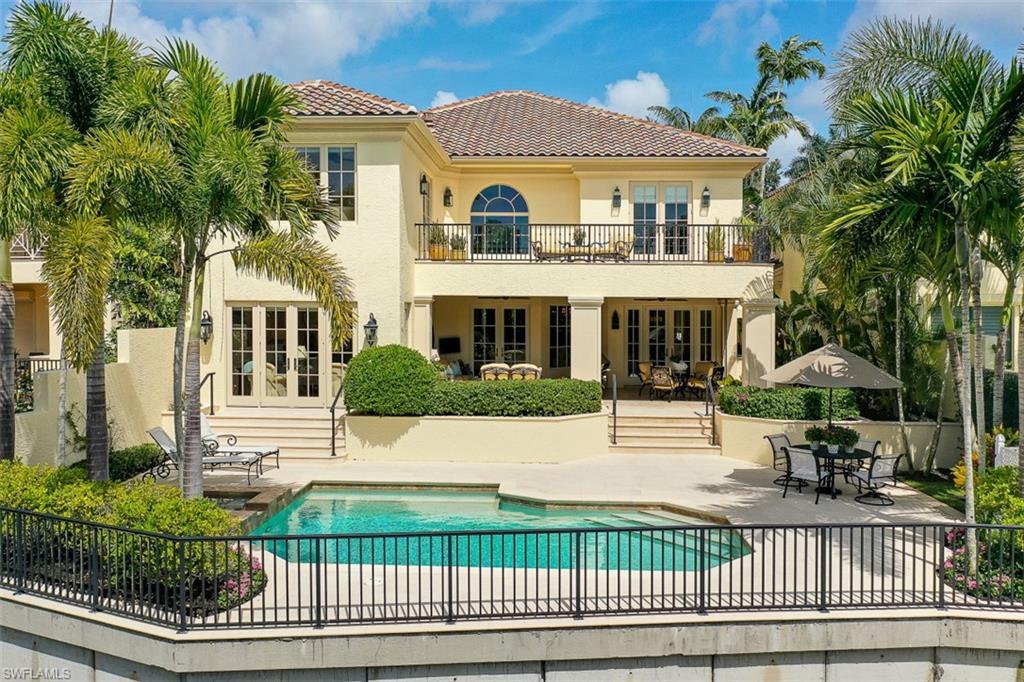 VIZCAYA AT BAY COLONY - Residential