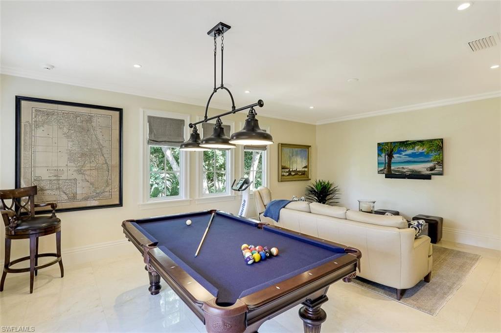 VIZCAYA AT BAY COLONY - Residential