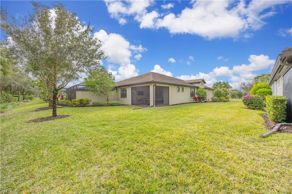 WINDING CYPRESS - Residential