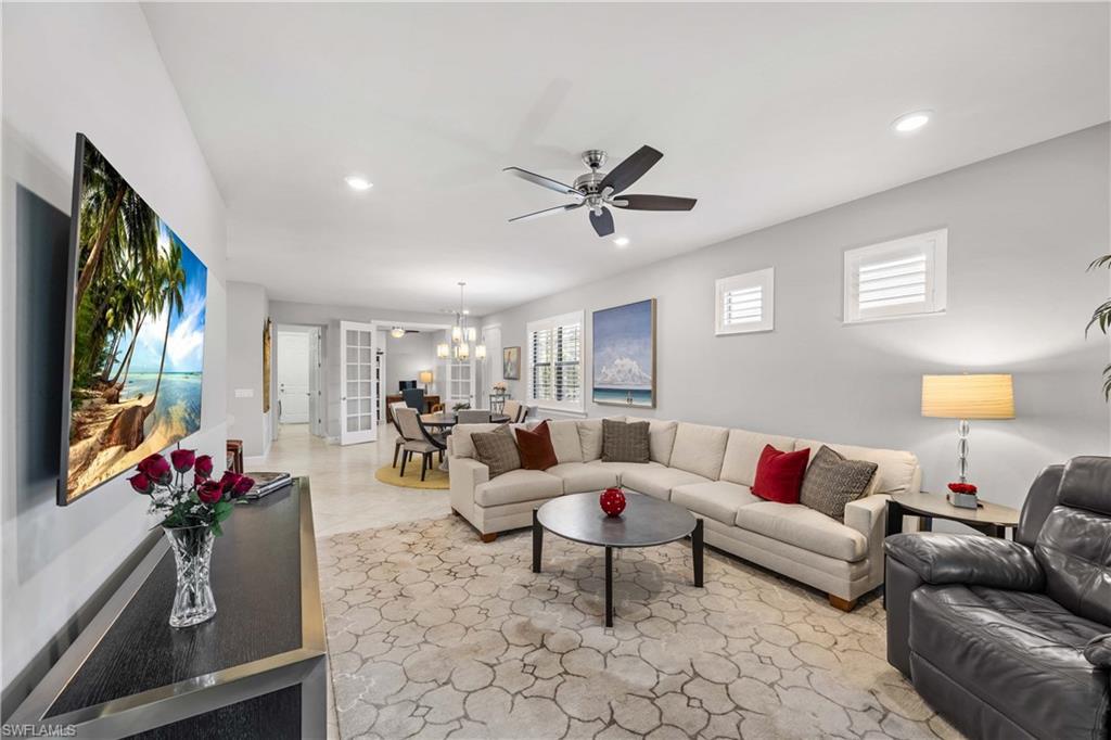 WINDING CYPRESS - Residential