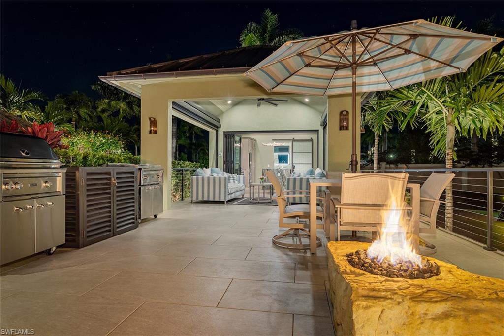 NAPLES MOTORCOACH RESORT - Land