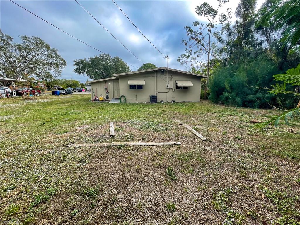 PINE MANOR - Residential