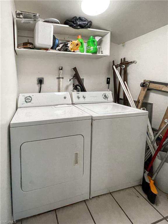 PINE MANOR - Residential