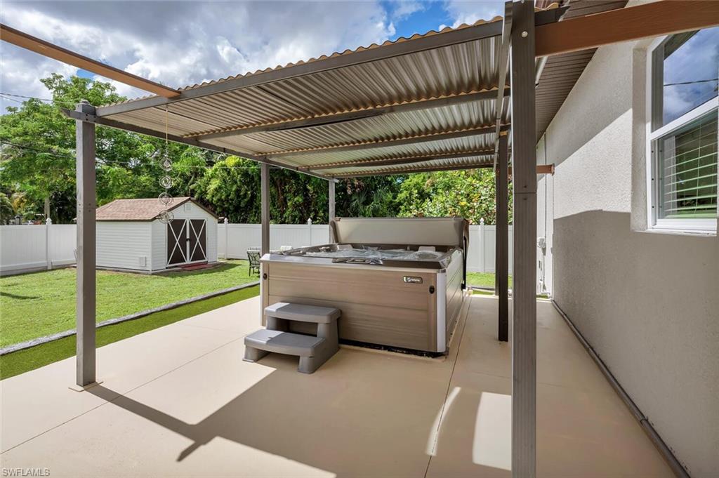 NAPLES BETTER HOMES - Residential