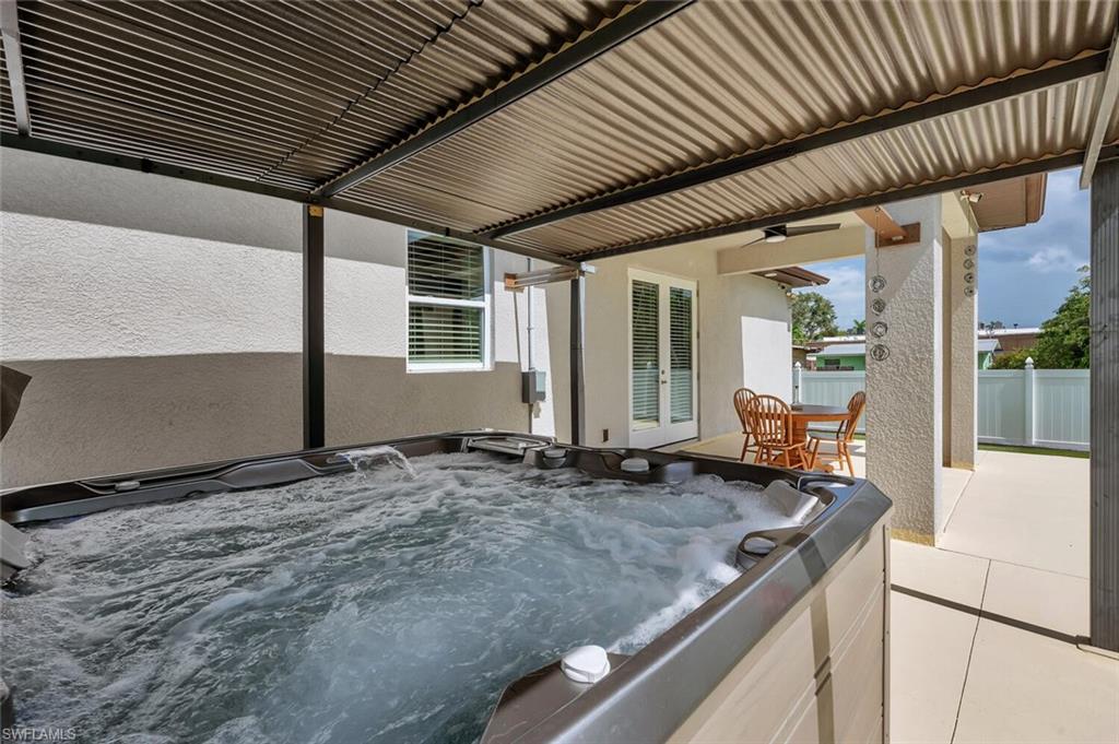 NAPLES BETTER HOMES - Residential