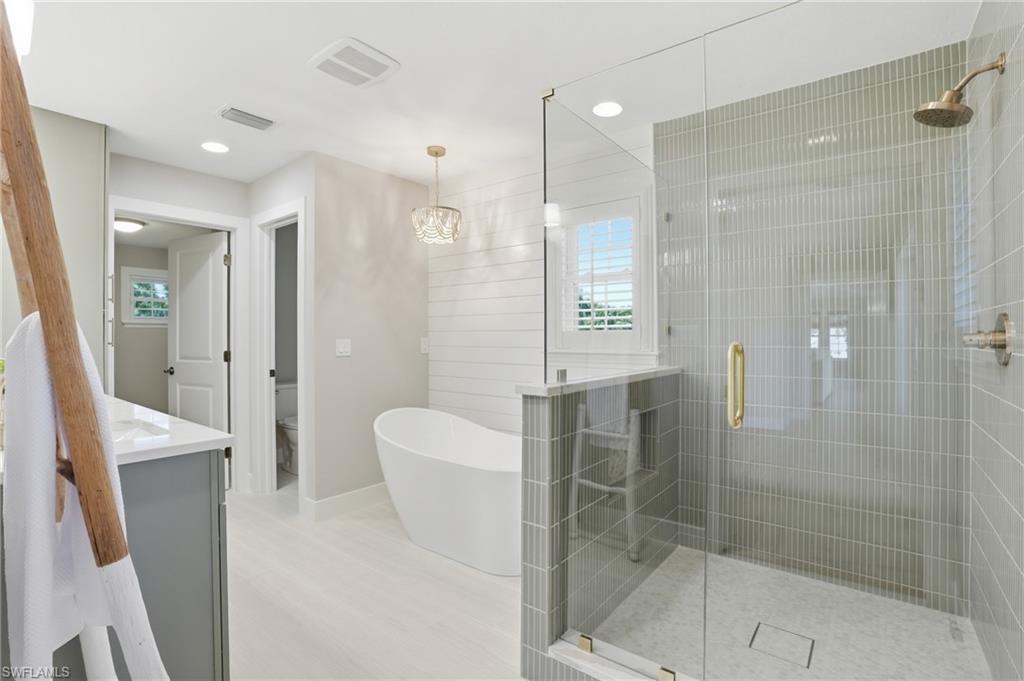 GUMBO LIMBO - Residential