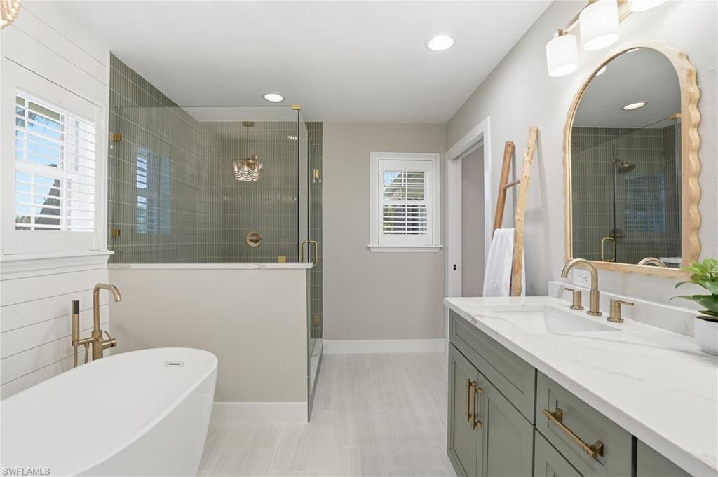 GUMBO LIMBO - Residential
