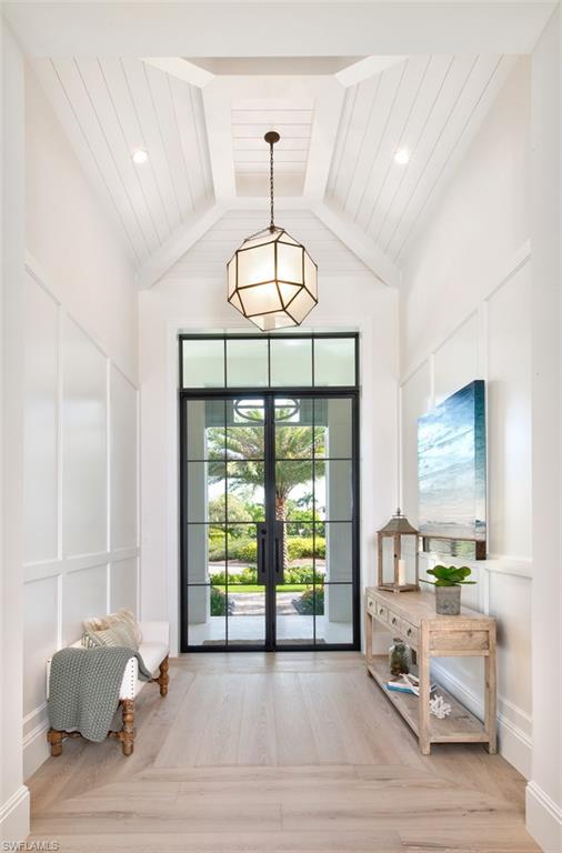 PELICAN BAY WOODS - Residential