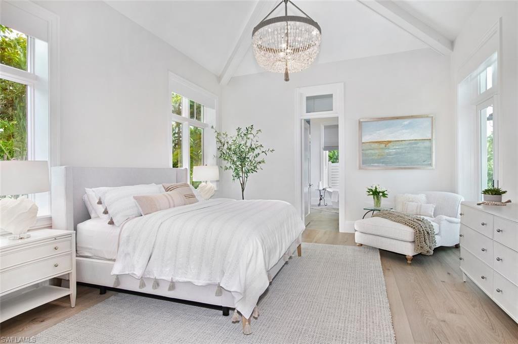 PELICAN BAY WOODS - Residential